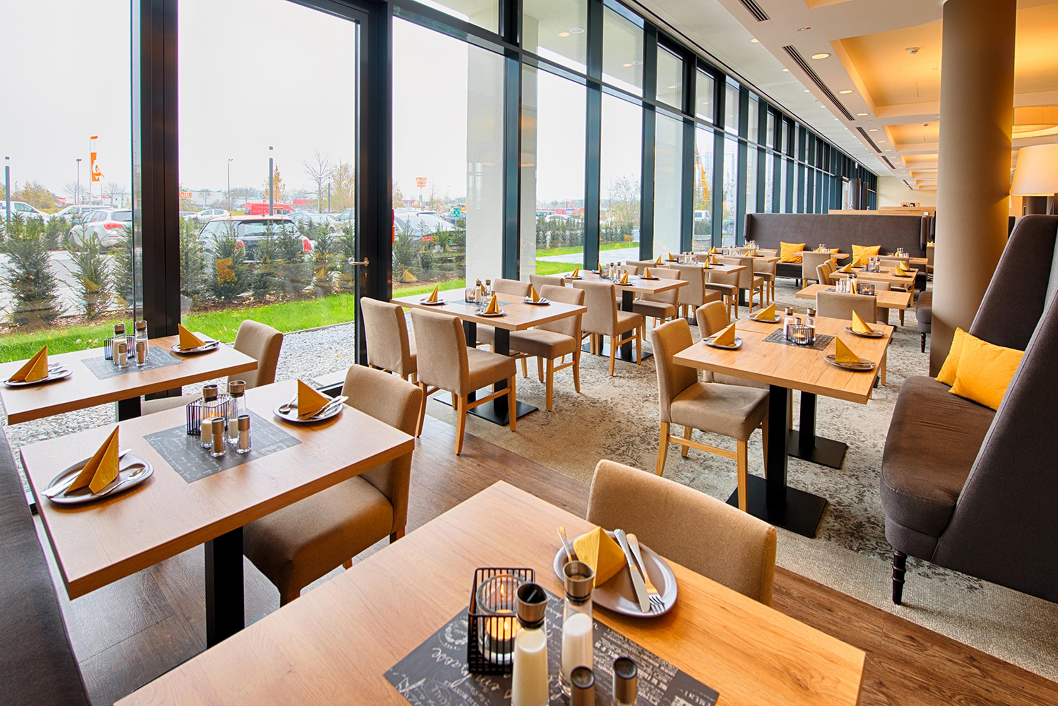 Loginn Hotel Leipzig Ngoại thất bức ảnh